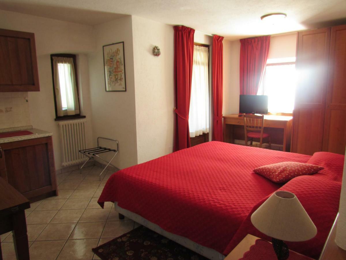 Residence Du Chateau Феніс Екстер'єр фото